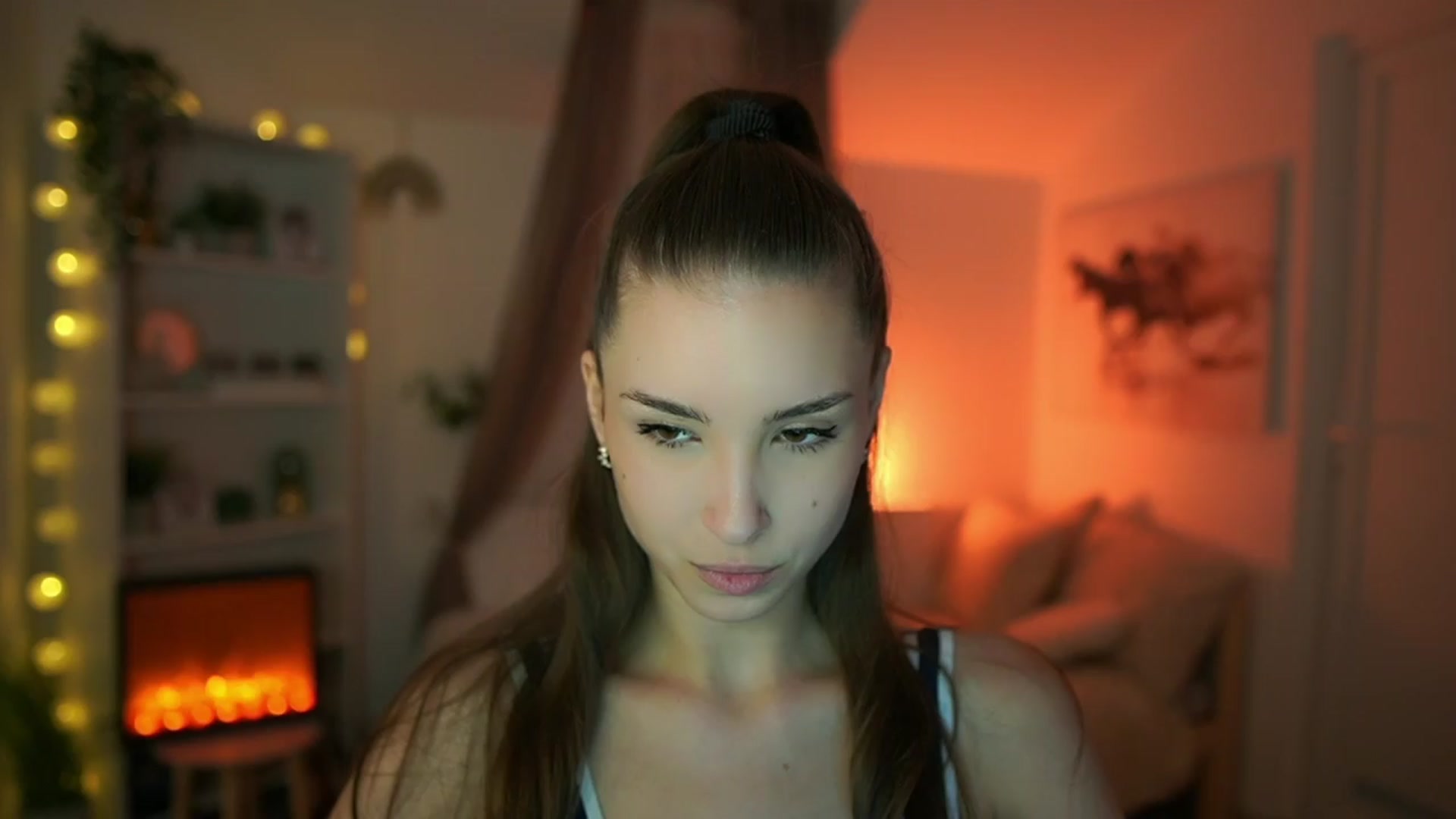Gallery image thumbnail from Shy_jane's myfreecams stream on, 04/14/2024, 10:04 image 19 of 20