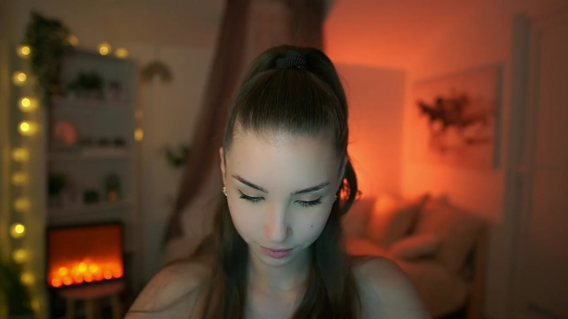 Gallery image thumbnail from Shy_jane's myfreecams stream on, 04/14/2024, 10:04 image 16 of 20