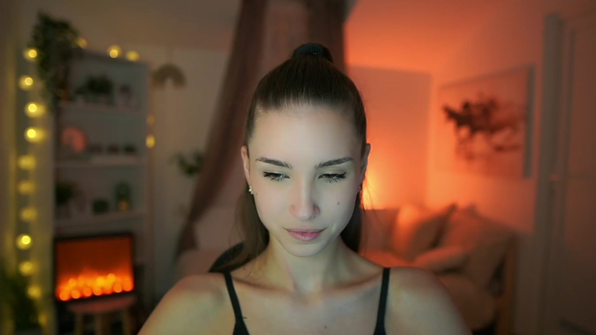Gallery image thumbnail from Shy_jane's myfreecams stream on, 04/14/2024, 12:53 image 1 of 20