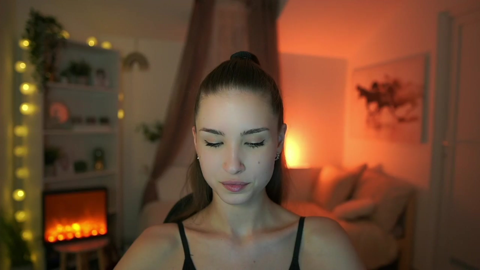 Gallery image thumbnail from Shy_jane's myfreecams stream on, 04/14/2024, 12:53 image 6 of 20
