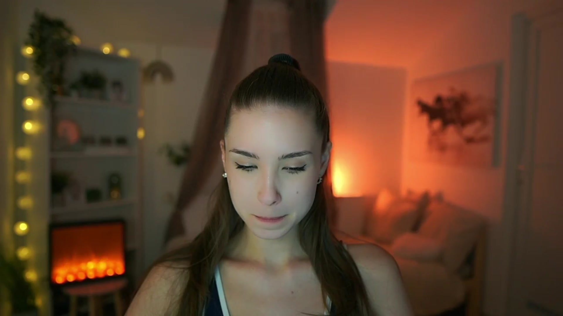 Gallery image thumbnail from Shy_jane's myfreecams stream on, 04/14/2024, 13:59 image 7 of 20