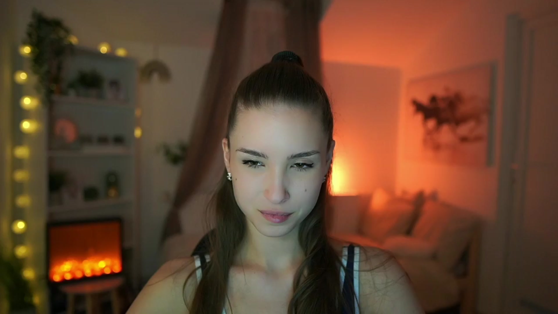 Gallery image thumbnail from Shy_jane's myfreecams stream on, 04/14/2024, 14:42 image 9 of 20
