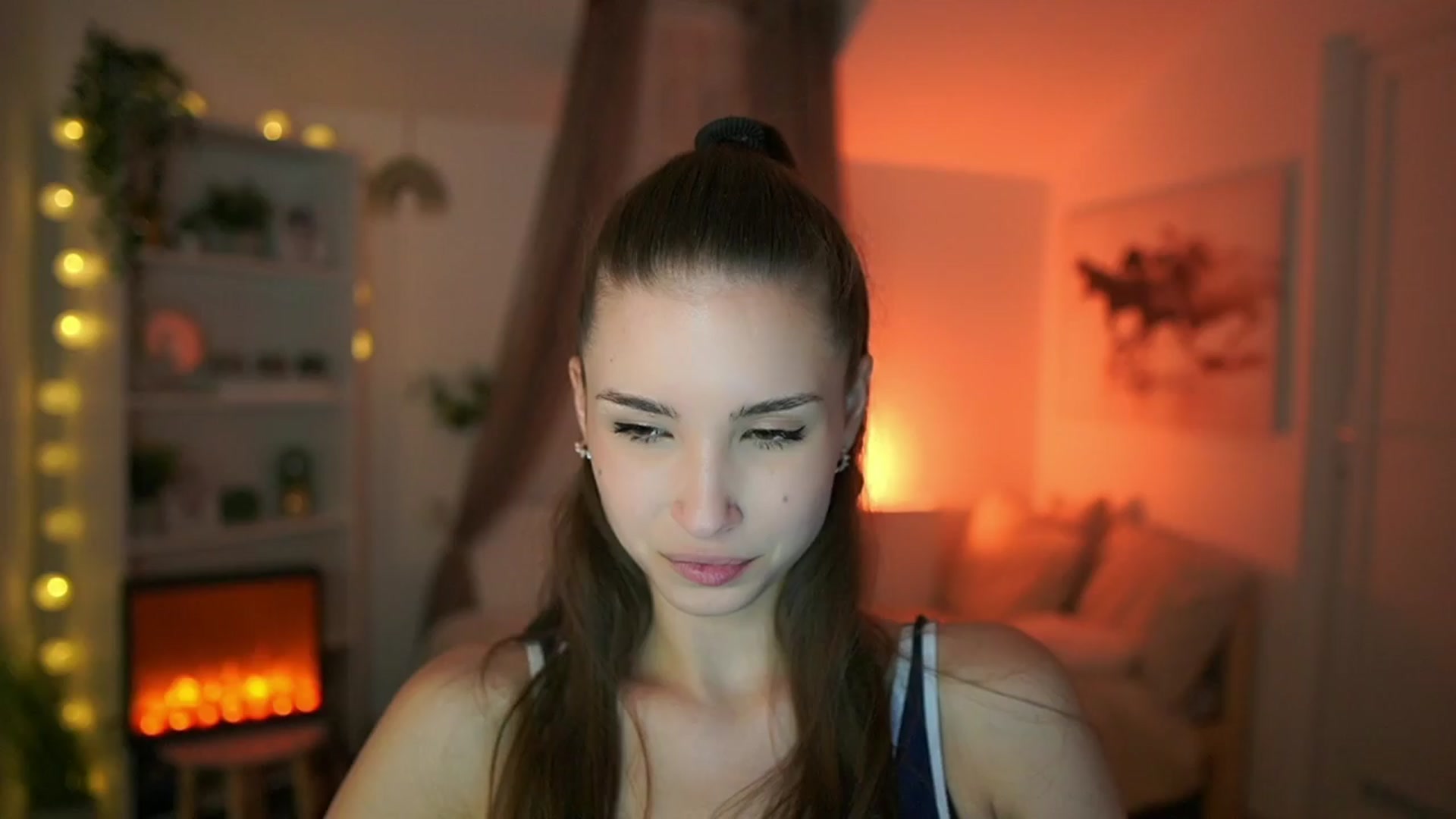 Gallery image thumbnail from Shy_jane's myfreecams stream on, 04/14/2024, 14:42 image 20 of 20