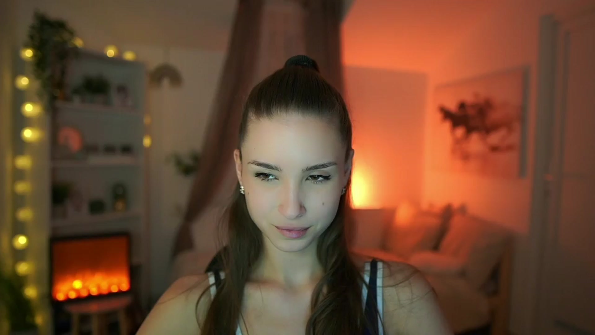 Gallery image thumbnail from Shy_jane's myfreecams stream on, 04/14/2024, 14:42 image 10 of 20