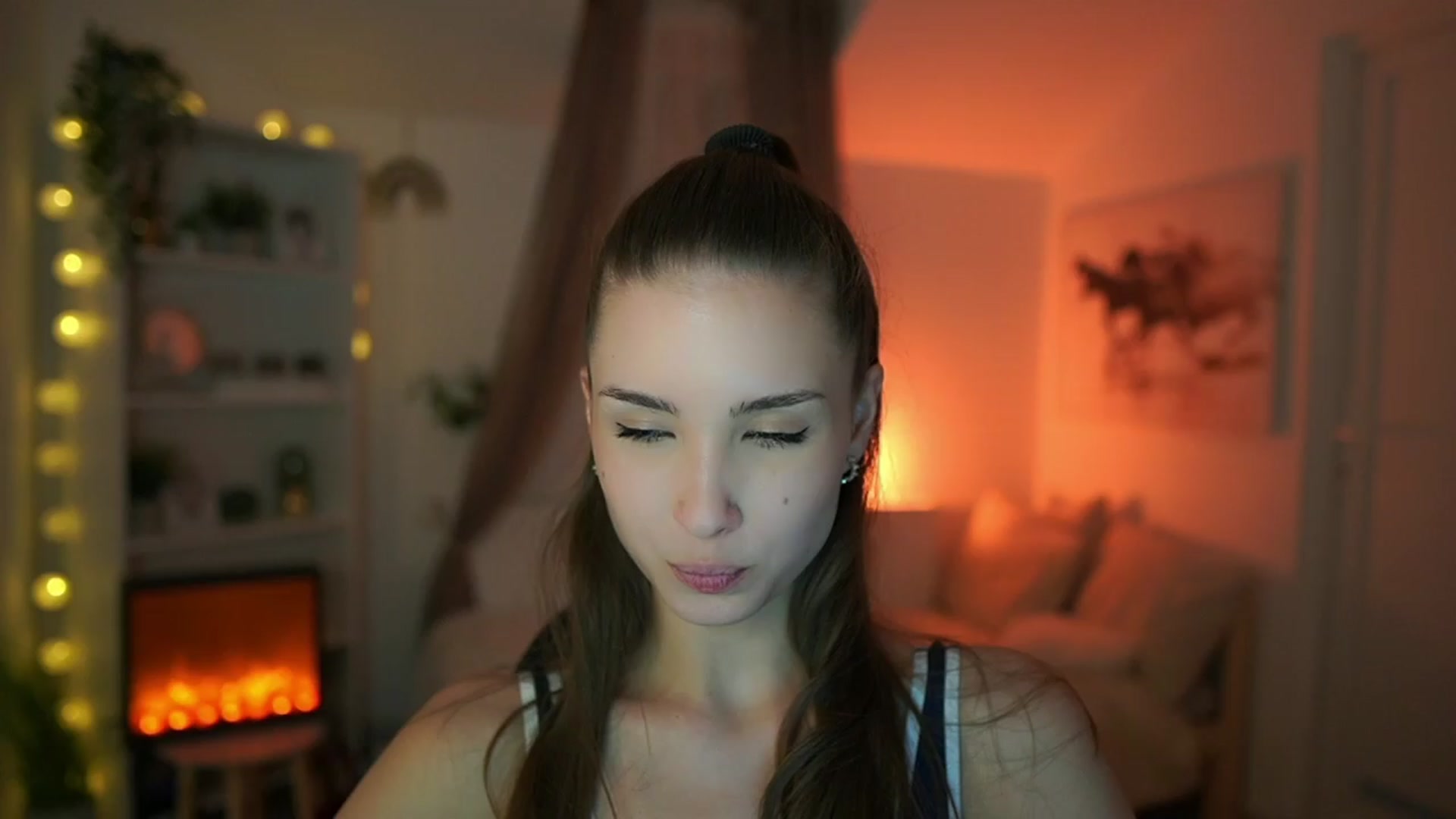 Gallery image thumbnail from Shy_jane's myfreecams stream on, 04/14/2024, 14:42 image 6 of 20