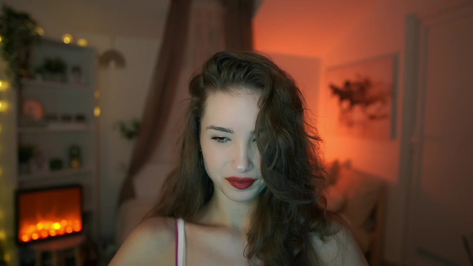 Gallery image thumbnail from Shy_jane's myfreecams stream on, 04/16/2024, 08:52 image 8 of 20