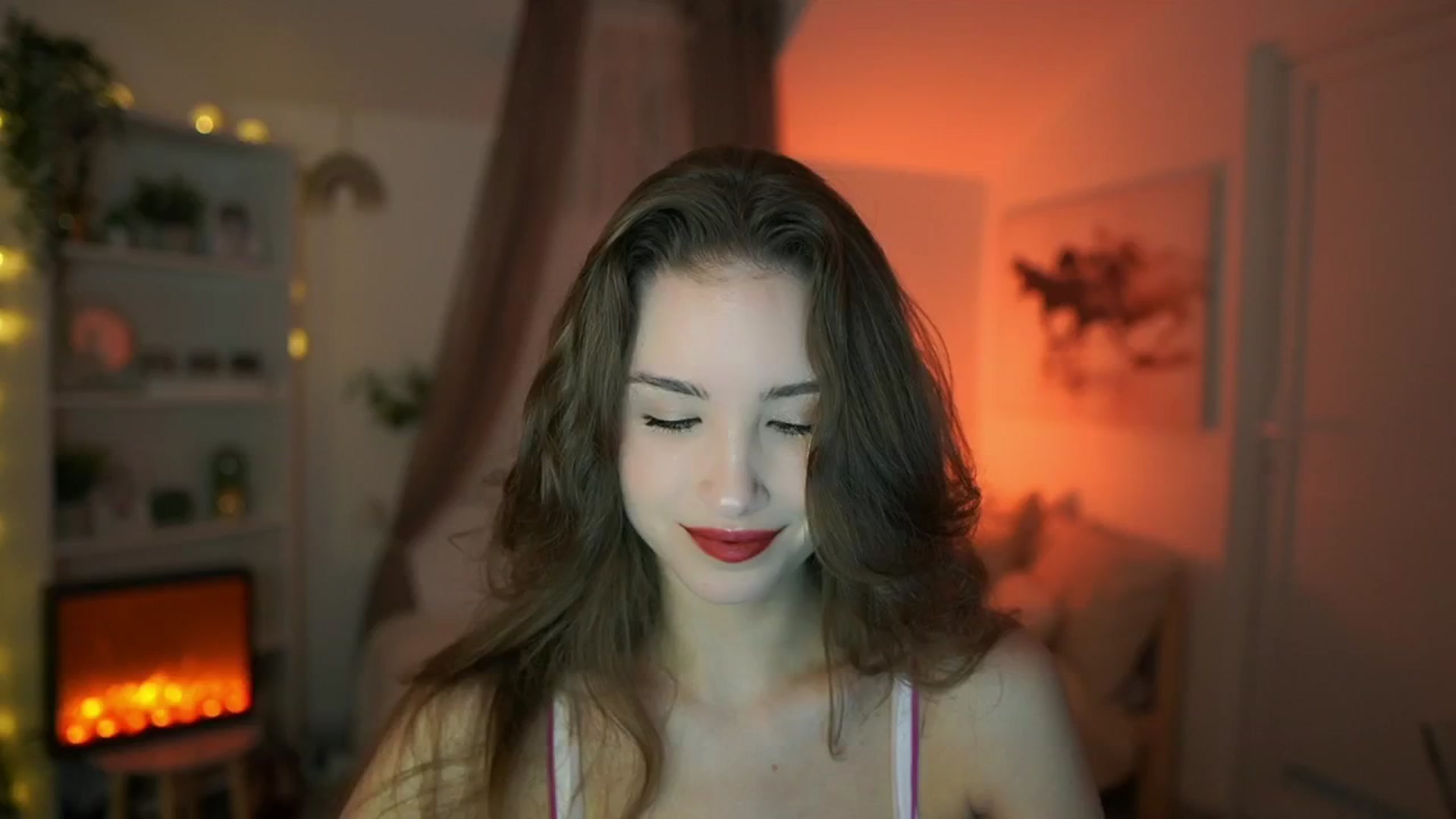 Gallery image thumbnail from Shy_jane's myfreecams stream on, 04/16/2024, 08:52 image 19 of 20