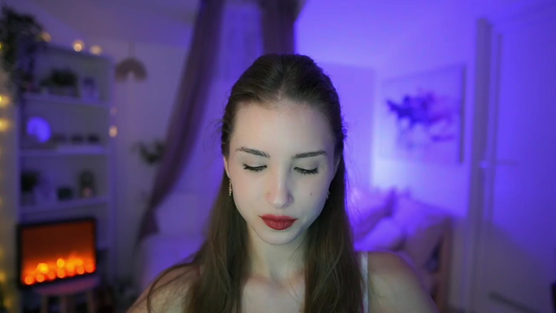 Gallery image thumbnail from Shy_jane's myfreecams stream on, 04/16/2024, 15:39 image 1 of 20