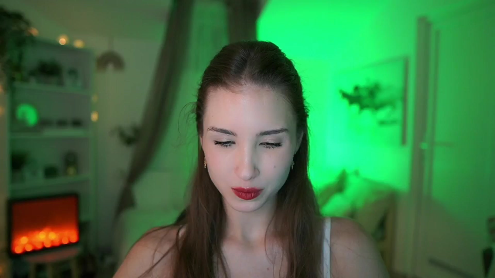 Gallery image thumbnail from Shy_jane's myfreecams stream on, 04/16/2024, 15:39 image 20 of 20