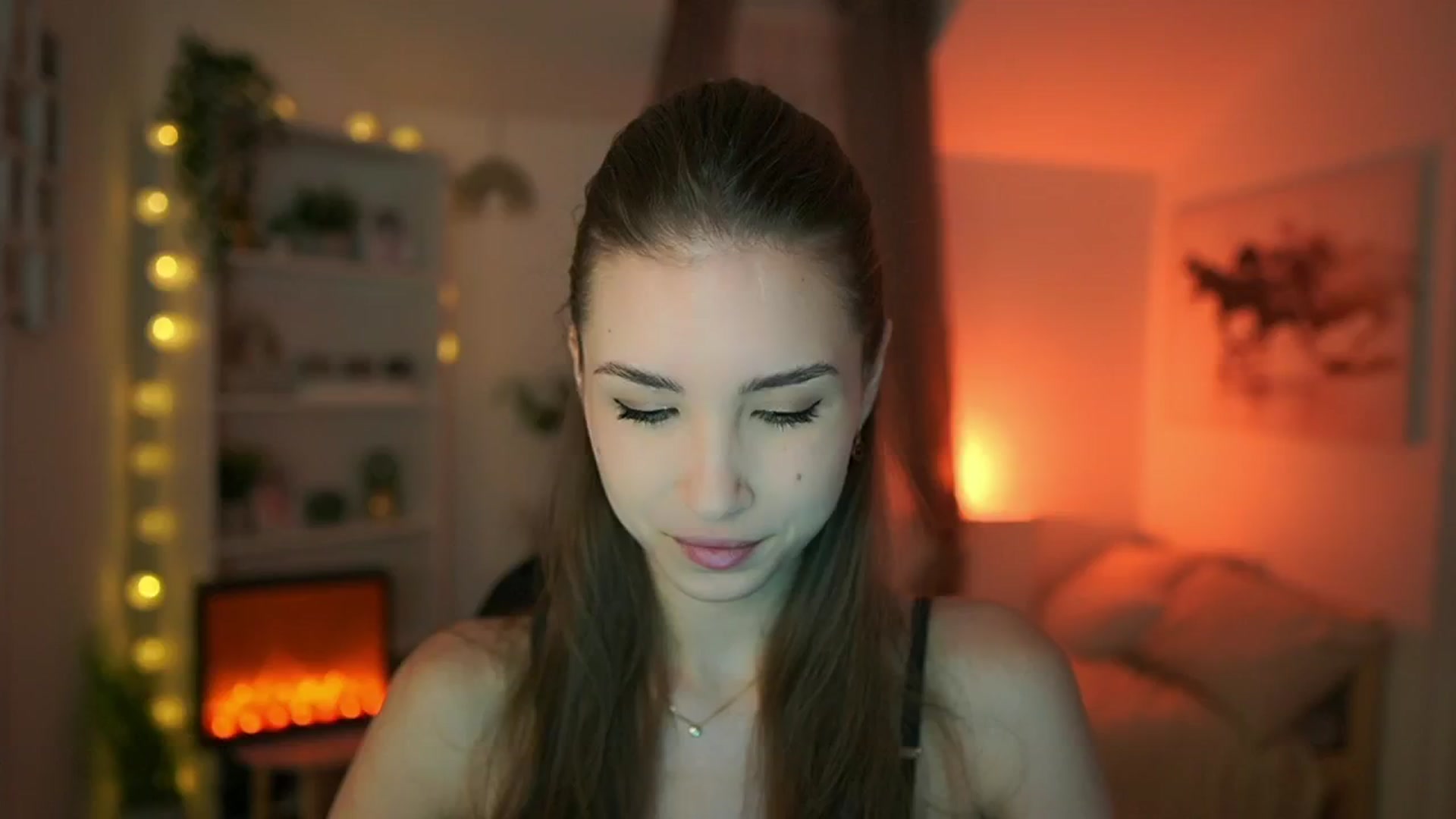 Gallery image thumbnail from Shy_jane's myfreecams stream on, 04/23/2024, 09:15 image 4 of 20