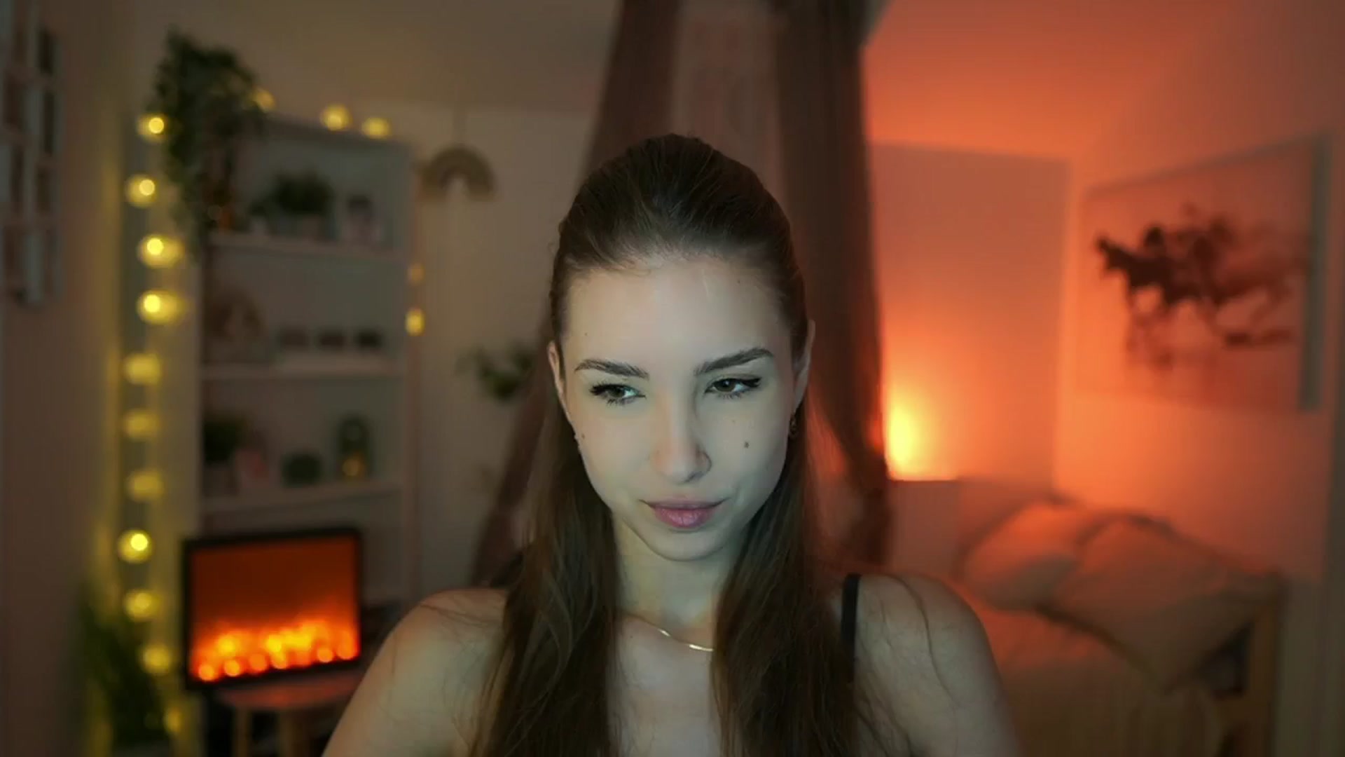 Gallery image thumbnail from Shy_jane's myfreecams stream on, 04/23/2024, 09:15 image 7 of 20
