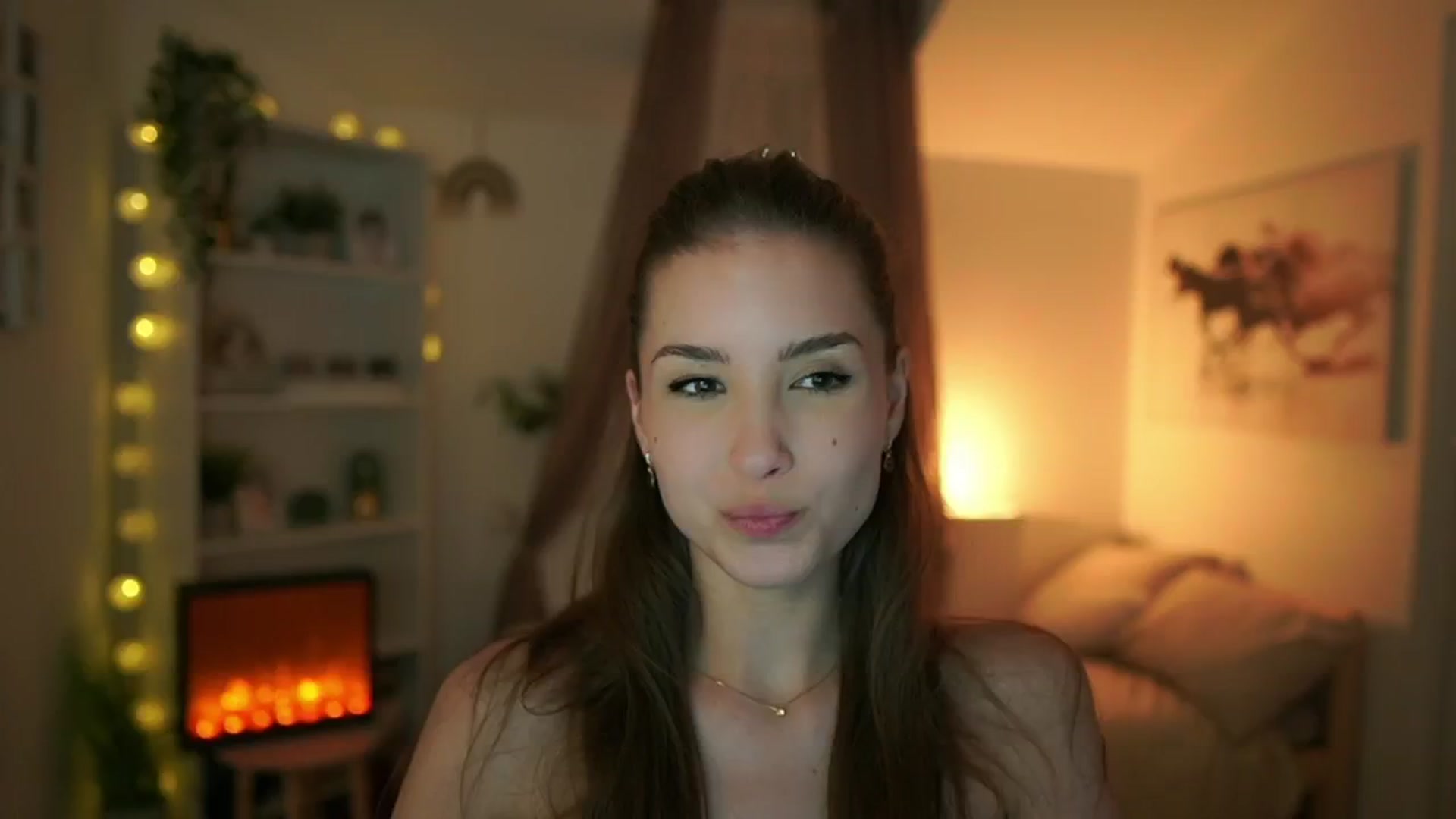 Gallery image thumbnail from Shy_jane's myfreecams stream on, 04/23/2024, 17:41 image 15 of 20