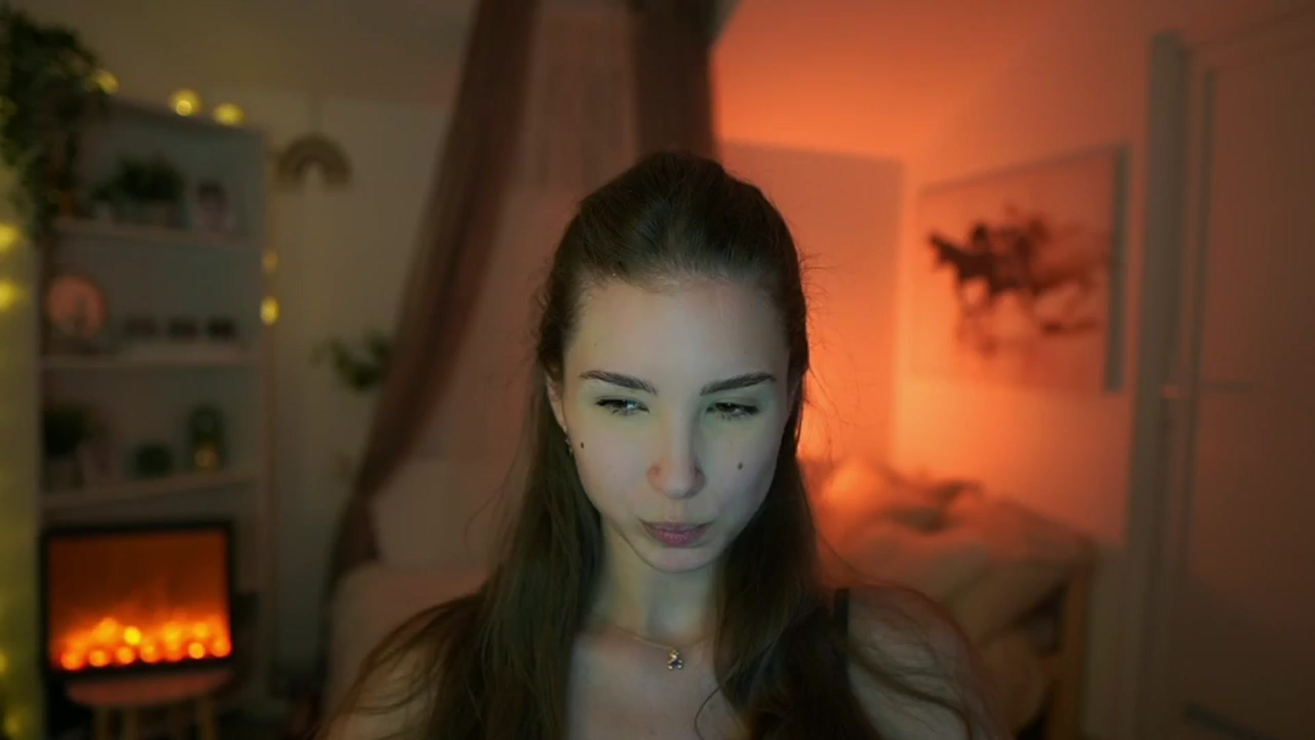 Gallery image thumbnail from Shy_jane's myfreecams stream on, 05/02/2024, 12:09 image 1 of 20