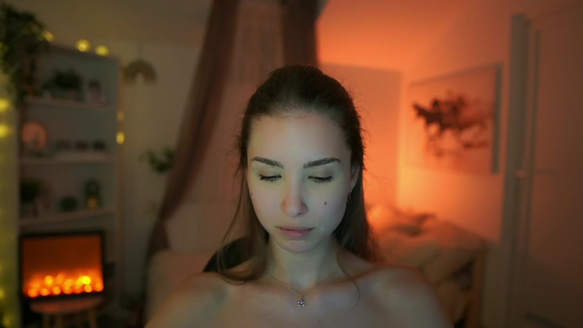Gallery image thumbnail from Shy_jane's myfreecams stream on, 05/02/2024, 14:45 image 7 of 20