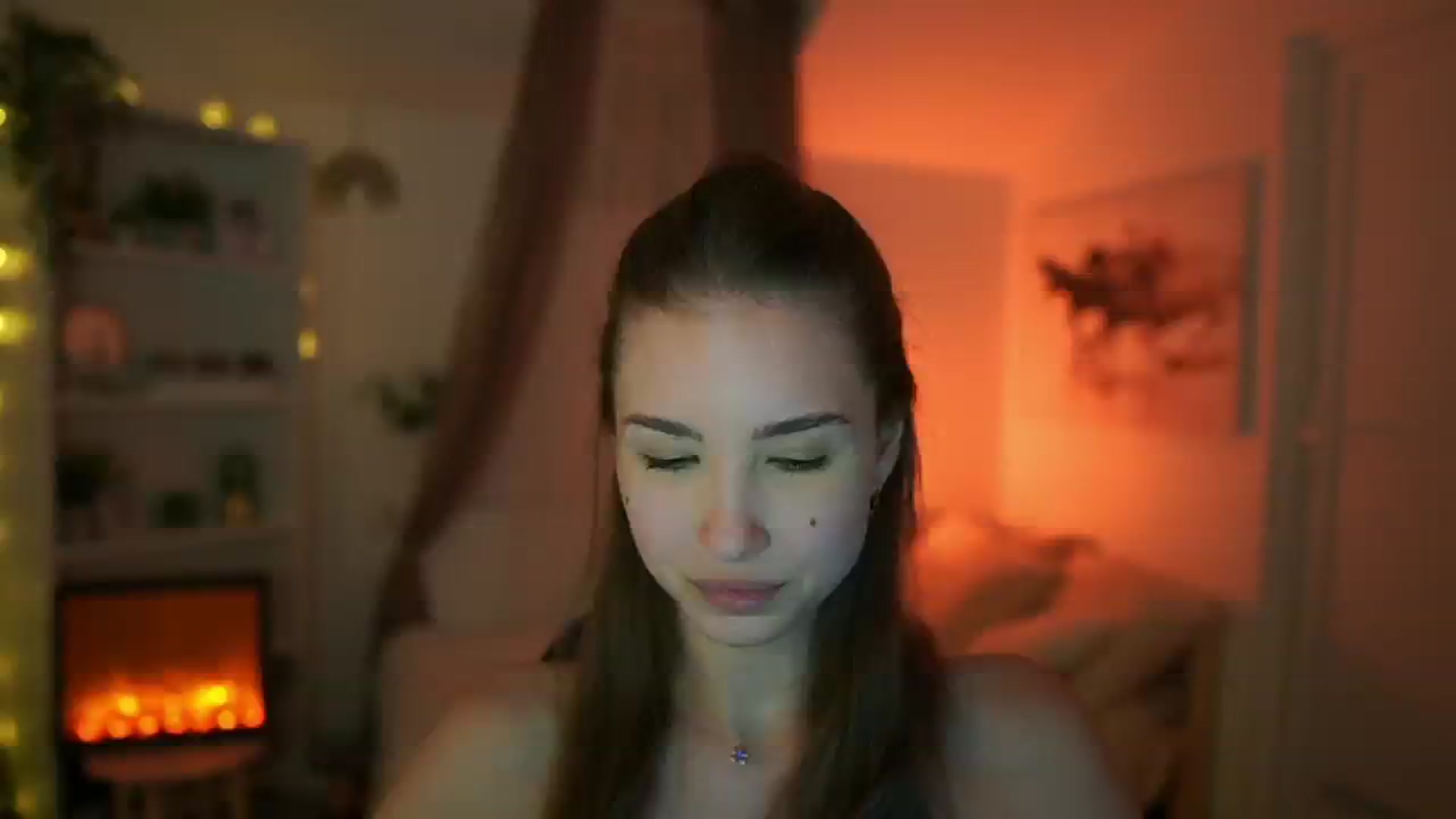 Gallery image thumbnail from Shy_jane's myfreecams stream on, 05/02/2024, 17:04 image 2 of 20