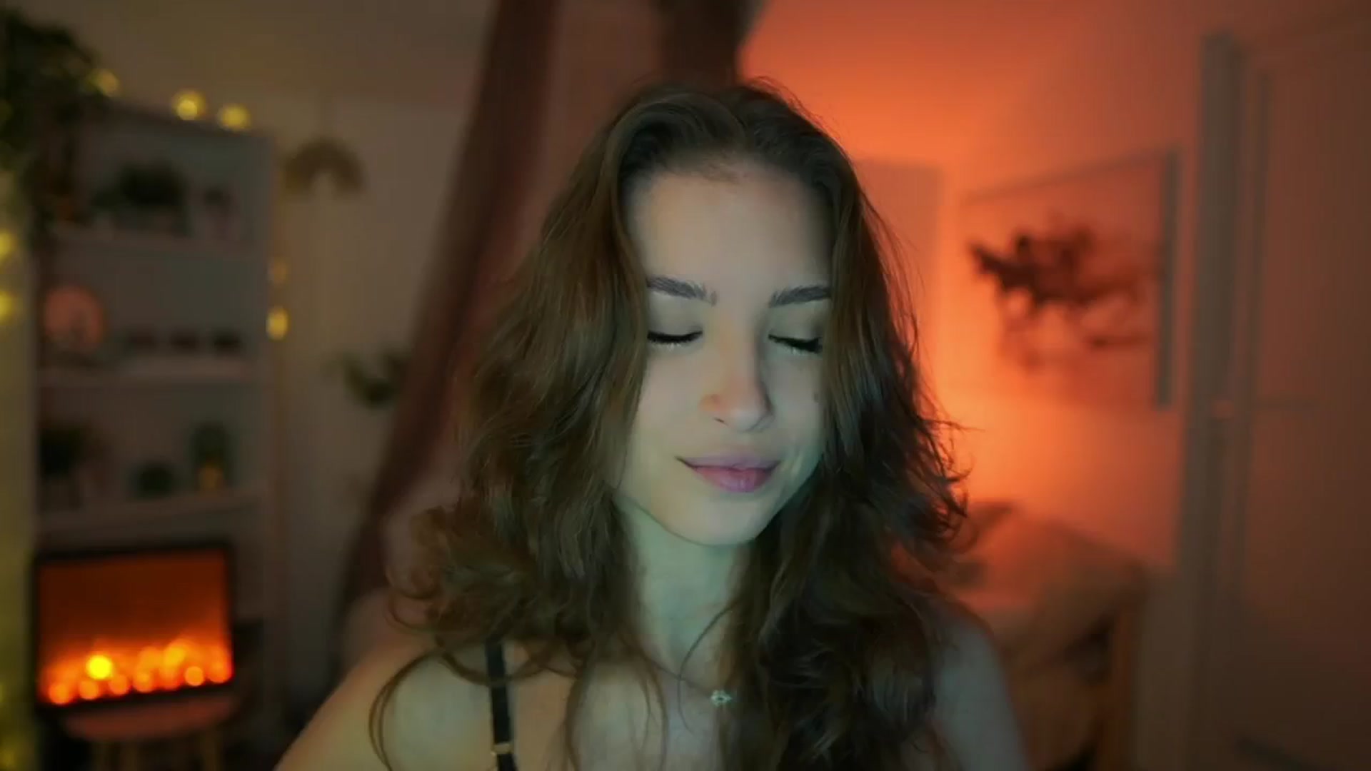 Gallery image thumbnail from Shy_jane's myfreecams stream on, 05/07/2024, 09:02 image 12 of 20