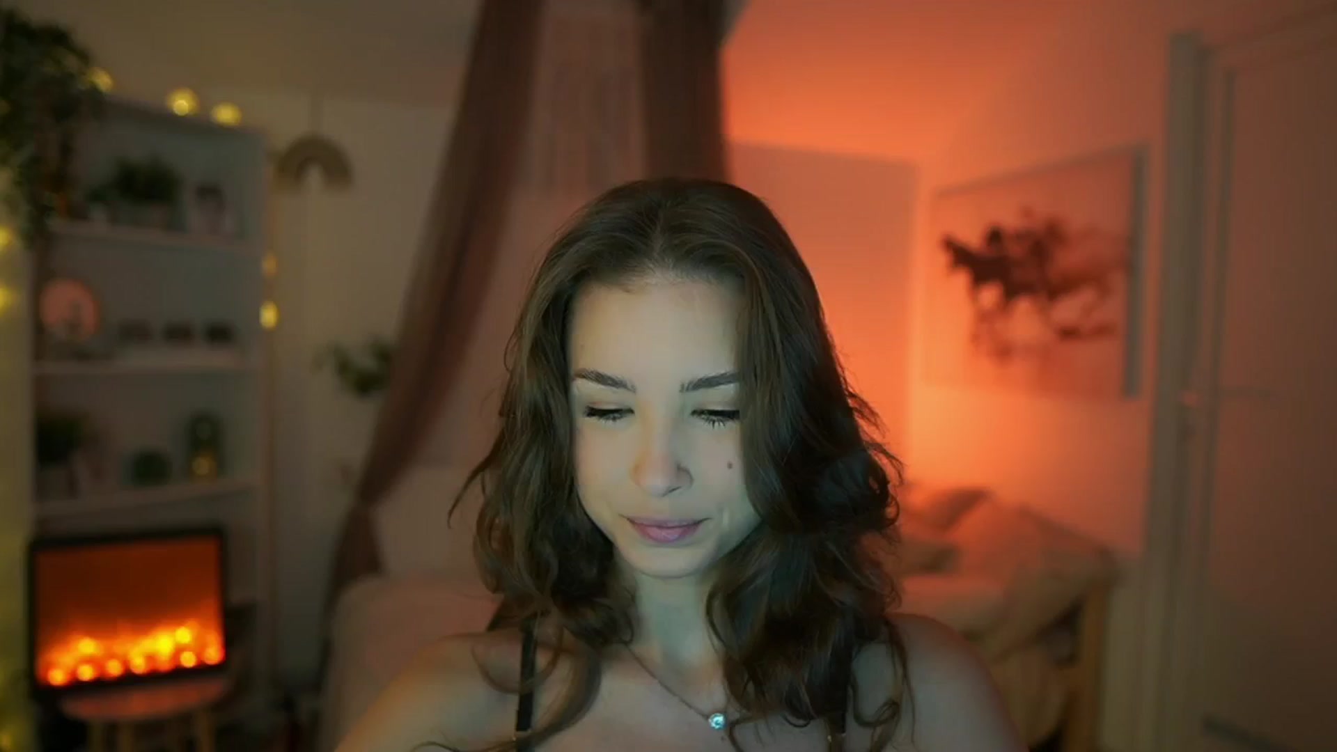Gallery image thumbnail from Shy_jane's myfreecams stream on, 05/07/2024, 09:02 image 3 of 20