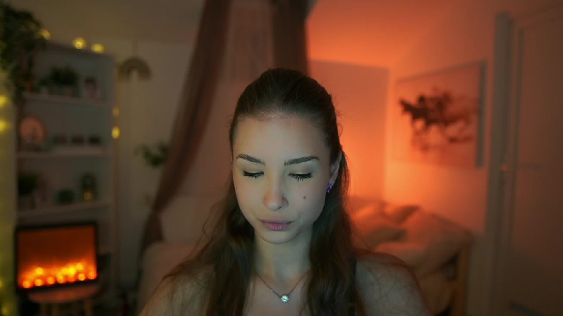 Gallery image thumbnail from Shy_jane's myfreecams stream on, 05/07/2024, 10:18 image 15 of 20