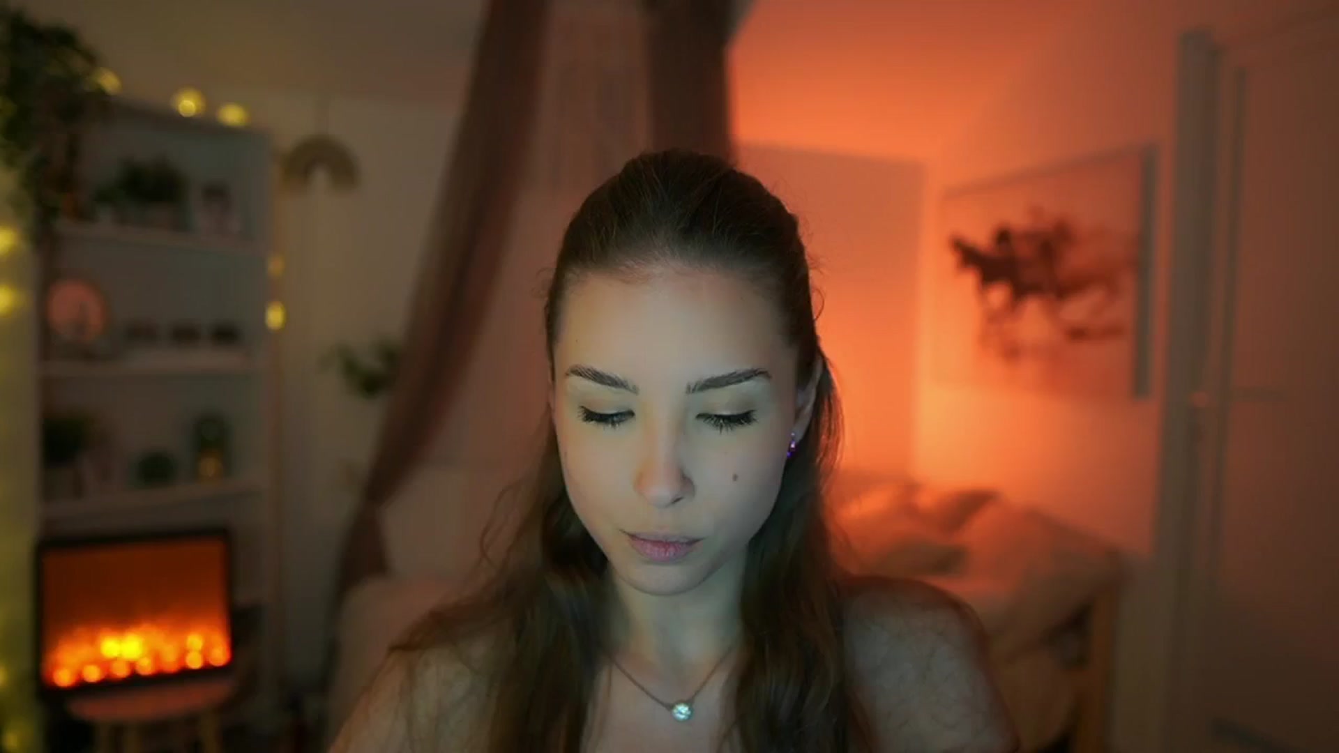 Gallery image thumbnail from Shy_jane's myfreecams stream on, 05/07/2024, 10:18 image 14 of 20