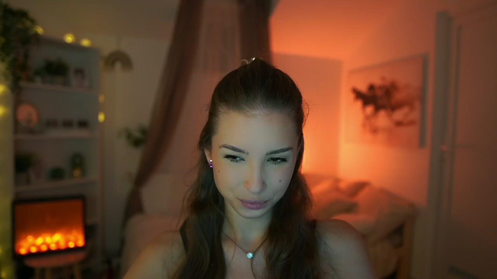 Gallery image thumbnail from Shy_jane's myfreecams stream on, 05/07/2024, 10:18 image 5 of 20