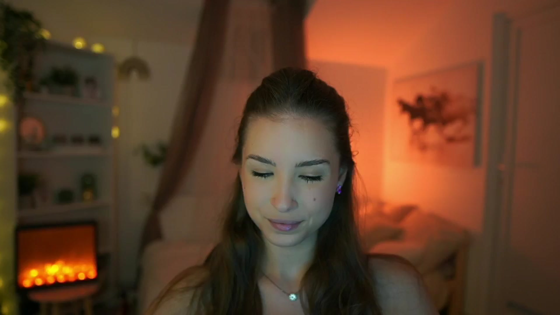 Gallery image thumbnail from Shy_jane's myfreecams stream on, 05/07/2024, 11:09 image 8 of 20