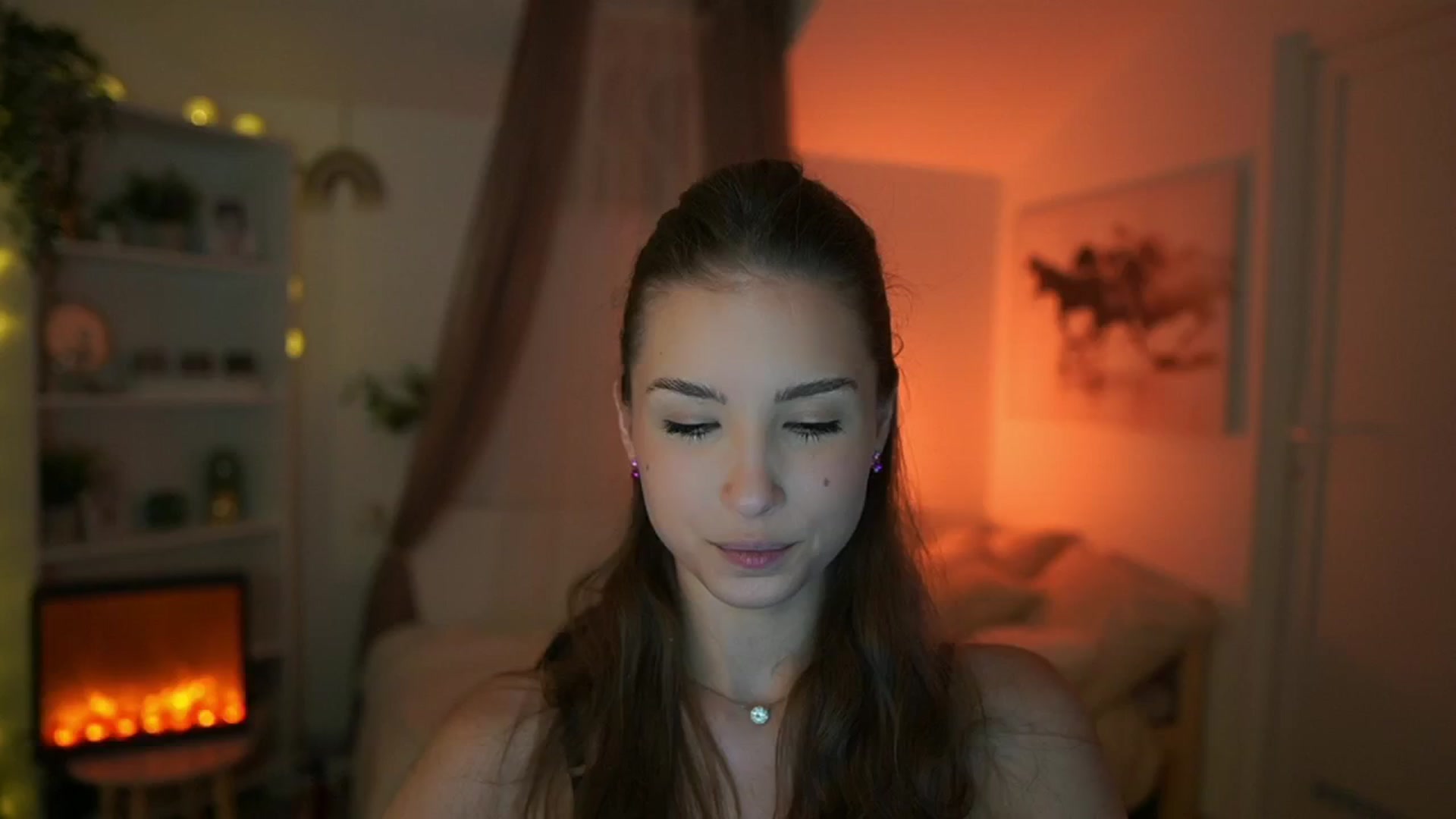 Gallery image thumbnail from Shy_jane's myfreecams stream on, 05/07/2024, 12:19 image 11 of 20