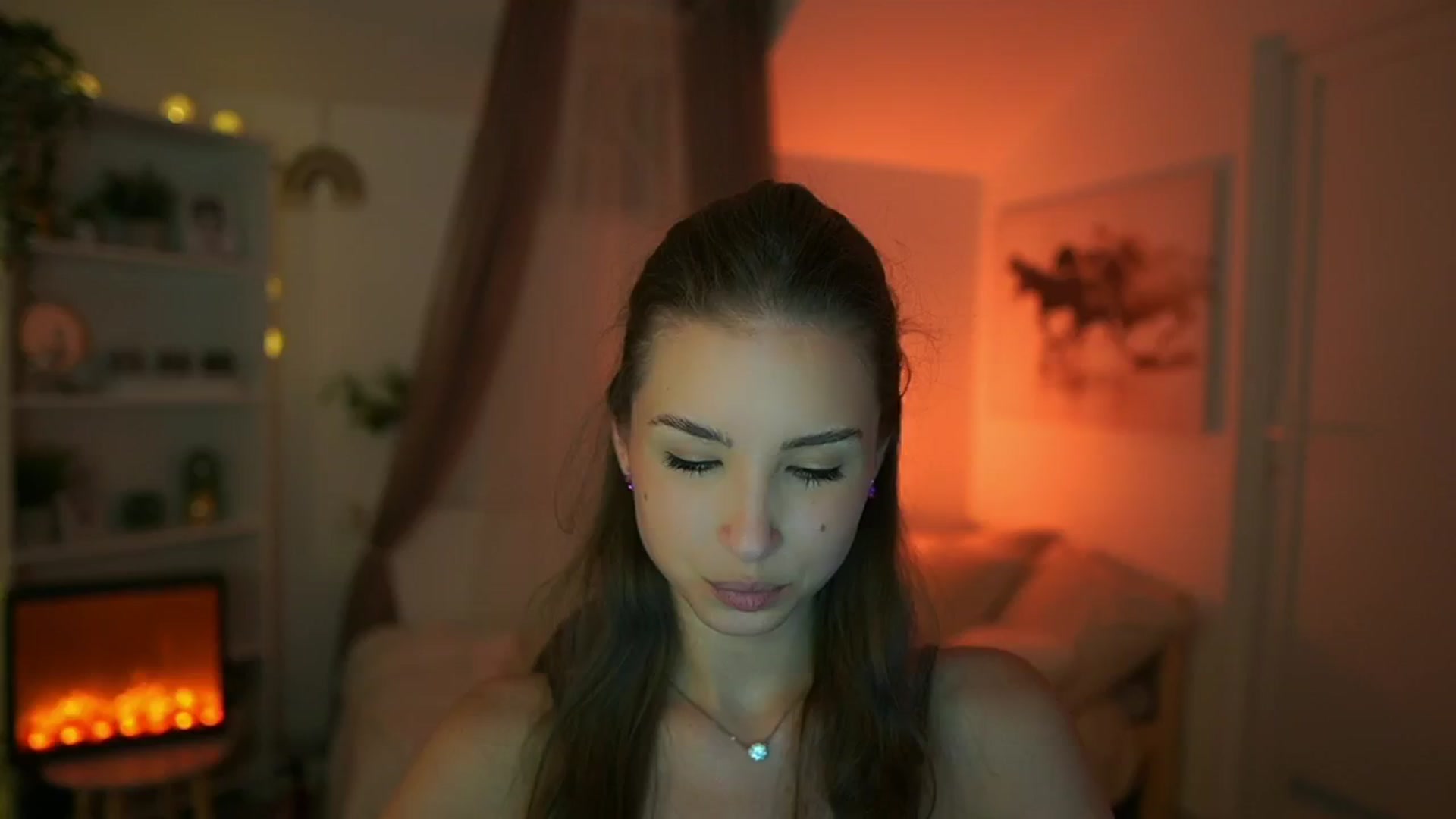 Gallery image thumbnail from Shy_jane's myfreecams stream on, 05/07/2024, 15:07 image 6 of 20