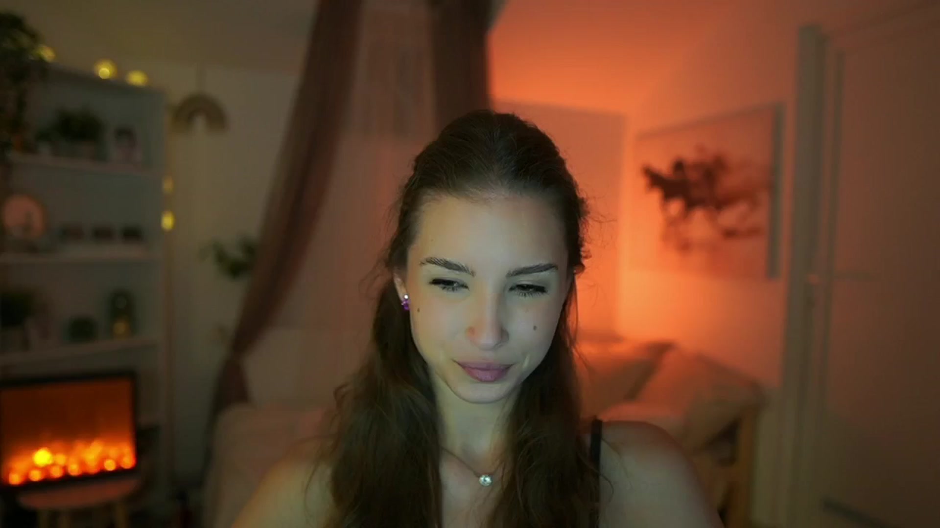 Gallery image thumbnail from Shy_jane's myfreecams stream on, 05/07/2024, 16:24 image 4 of 20