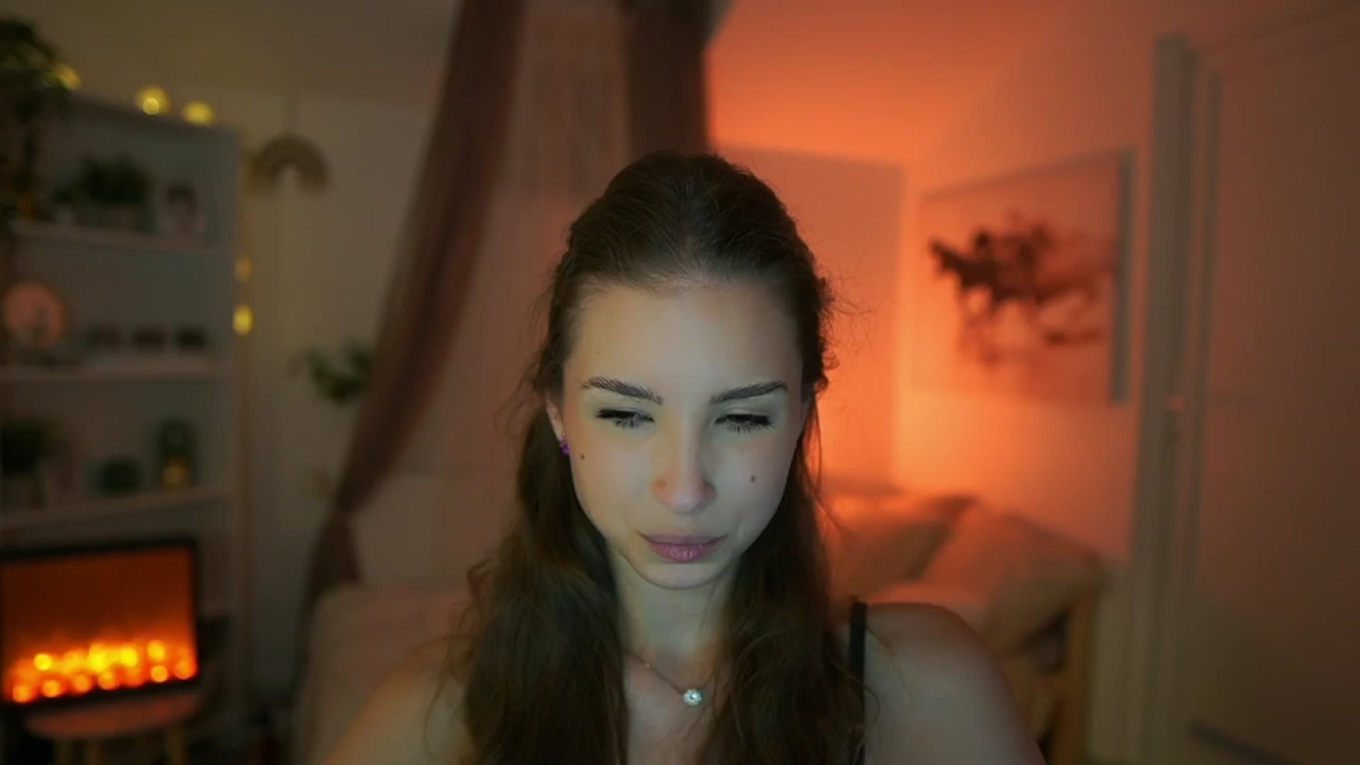 Gallery image thumbnail from Shy_jane's myfreecams stream on, 05/07/2024, 16:24 image 11 of 20