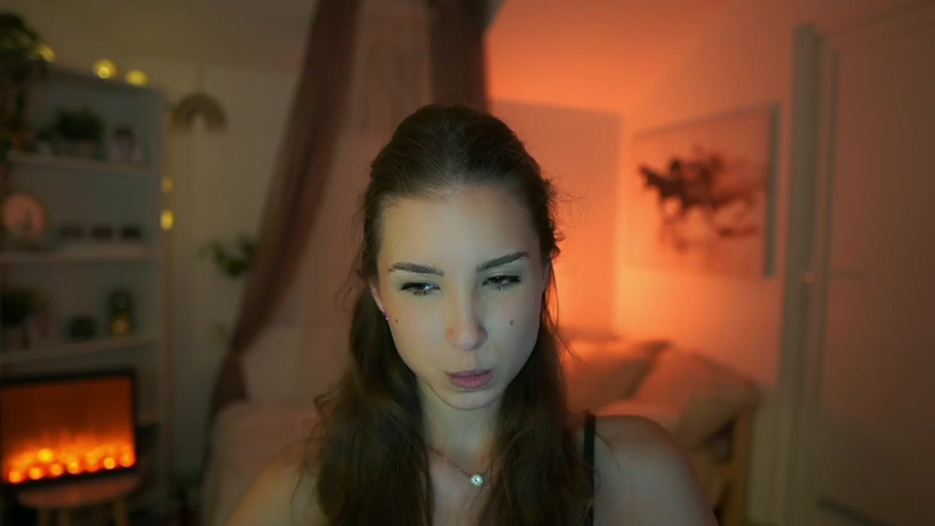 Gallery image thumbnail from Shy_jane's myfreecams stream on, 05/07/2024, 16:24 image 13 of 20