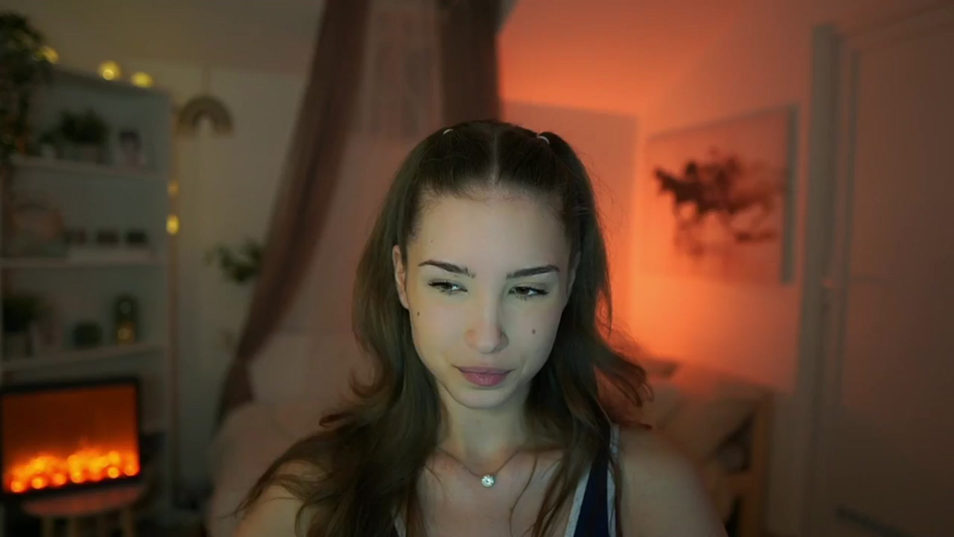 Gallery image thumbnail from Shy_jane's myfreecams stream on, 05/09/2024, 10:37 image 4 of 20