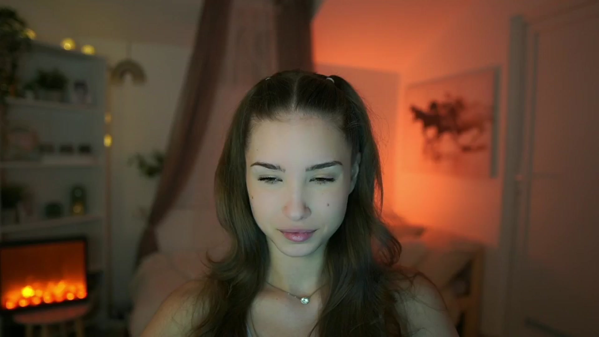 Gallery image thumbnail from Shy_jane's myfreecams stream on, 05/09/2024, 10:37 image 13 of 20