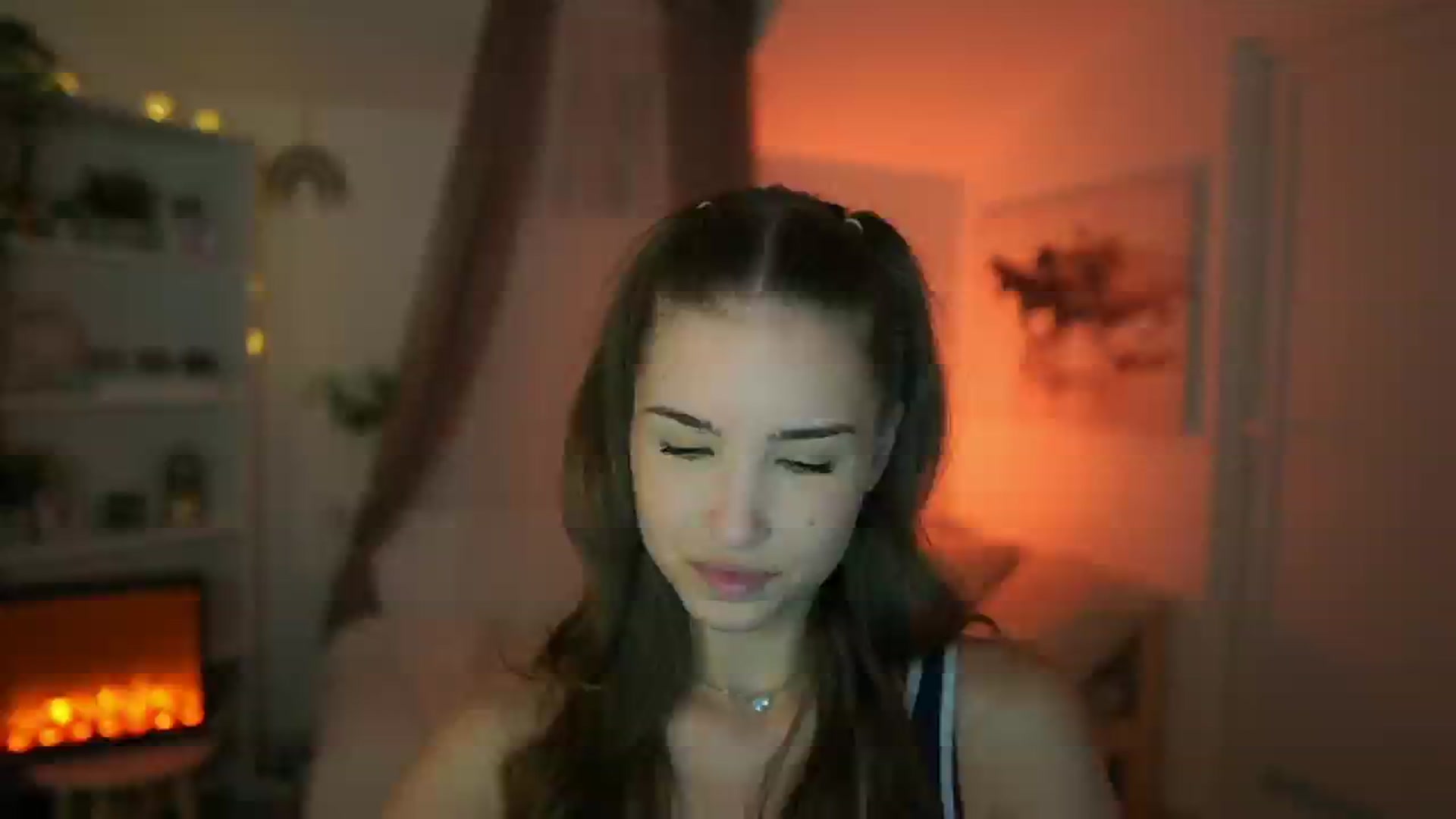 Gallery image thumbnail from Shy_jane's myfreecams stream on, 05/09/2024, 13:08 image 4 of 20