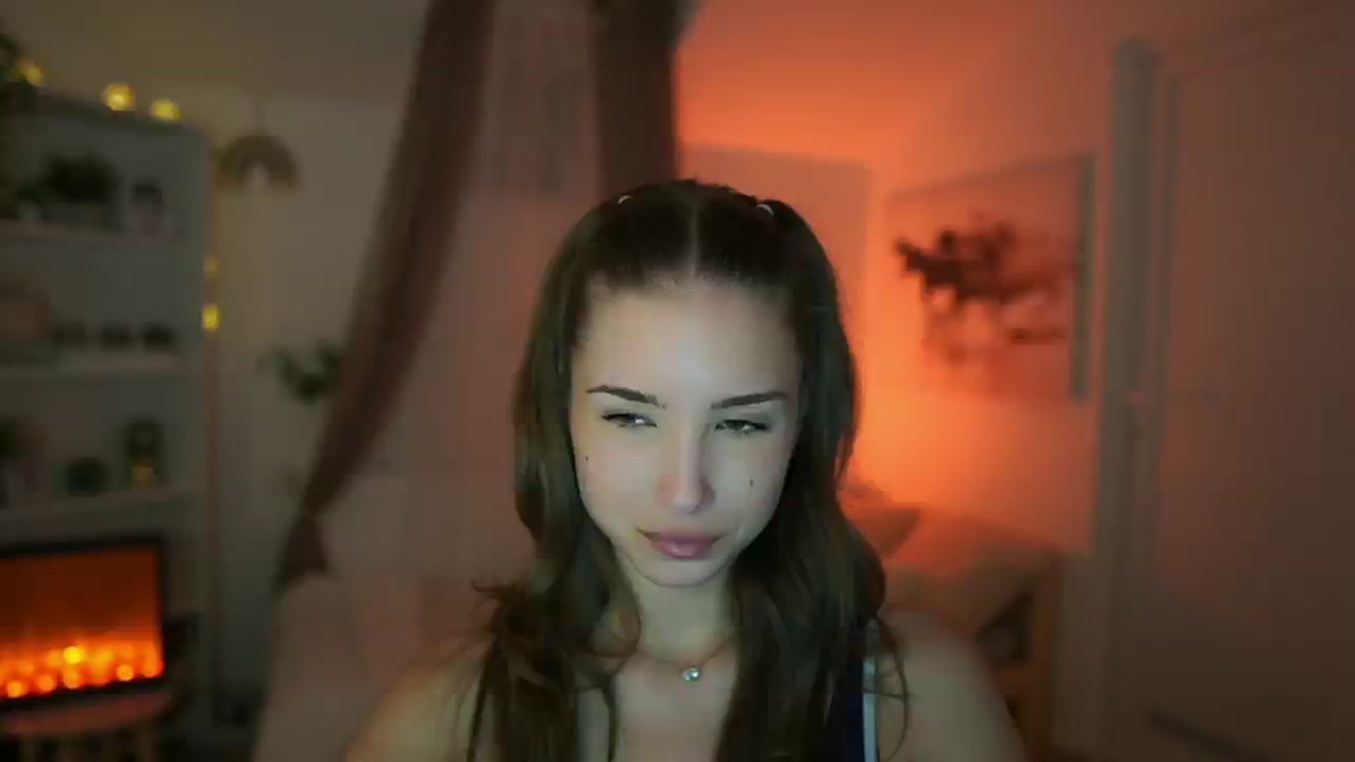 Gallery image thumbnail from Shy_jane's myfreecams stream on, 05/09/2024, 17:06 image 3 of 20