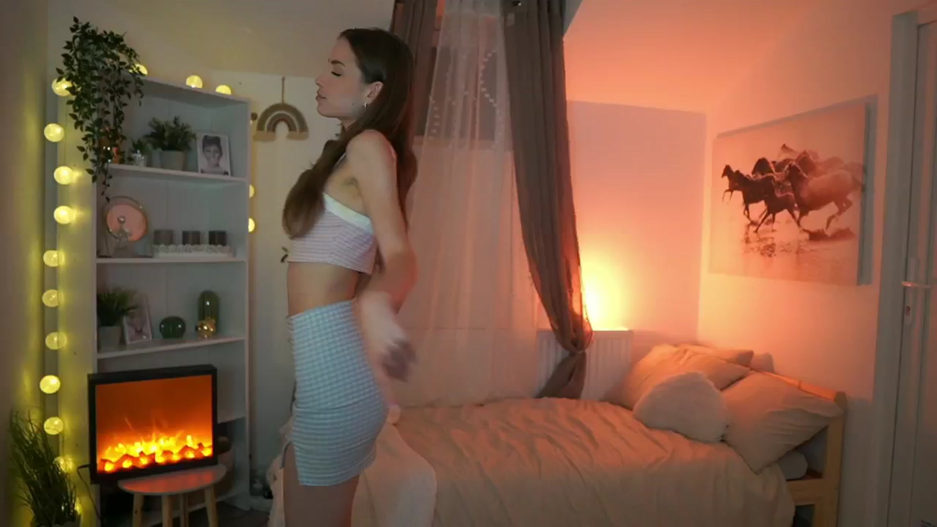 Gallery image thumbnail from Shy_jane's myfreecams stream on, 05/14/2024, 10:52 image 6 of 20