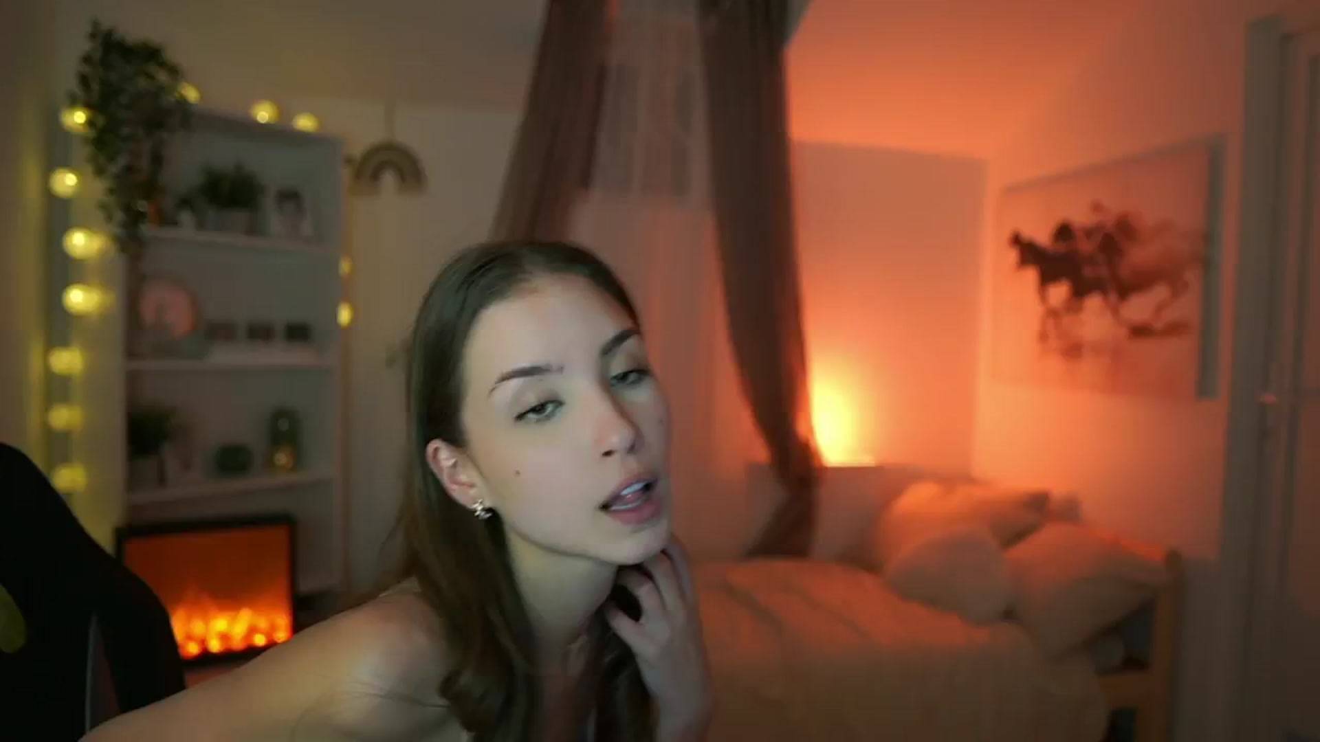 Gallery image thumbnail from Shy_jane's myfreecams stream on, 05/14/2024, 14:38 image 1 of 20