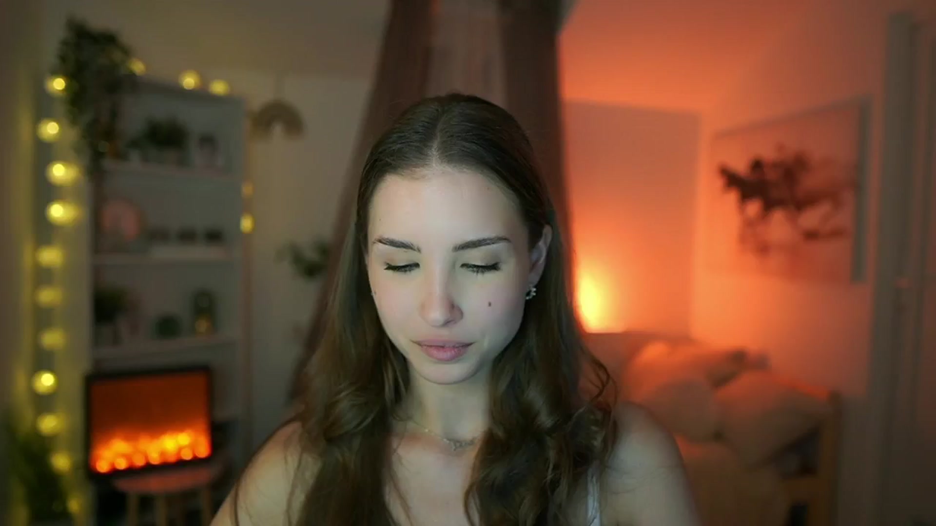 Gallery image thumbnail from Shy_jane's myfreecams stream on, 05/14/2024, 15:35 image 2 of 20