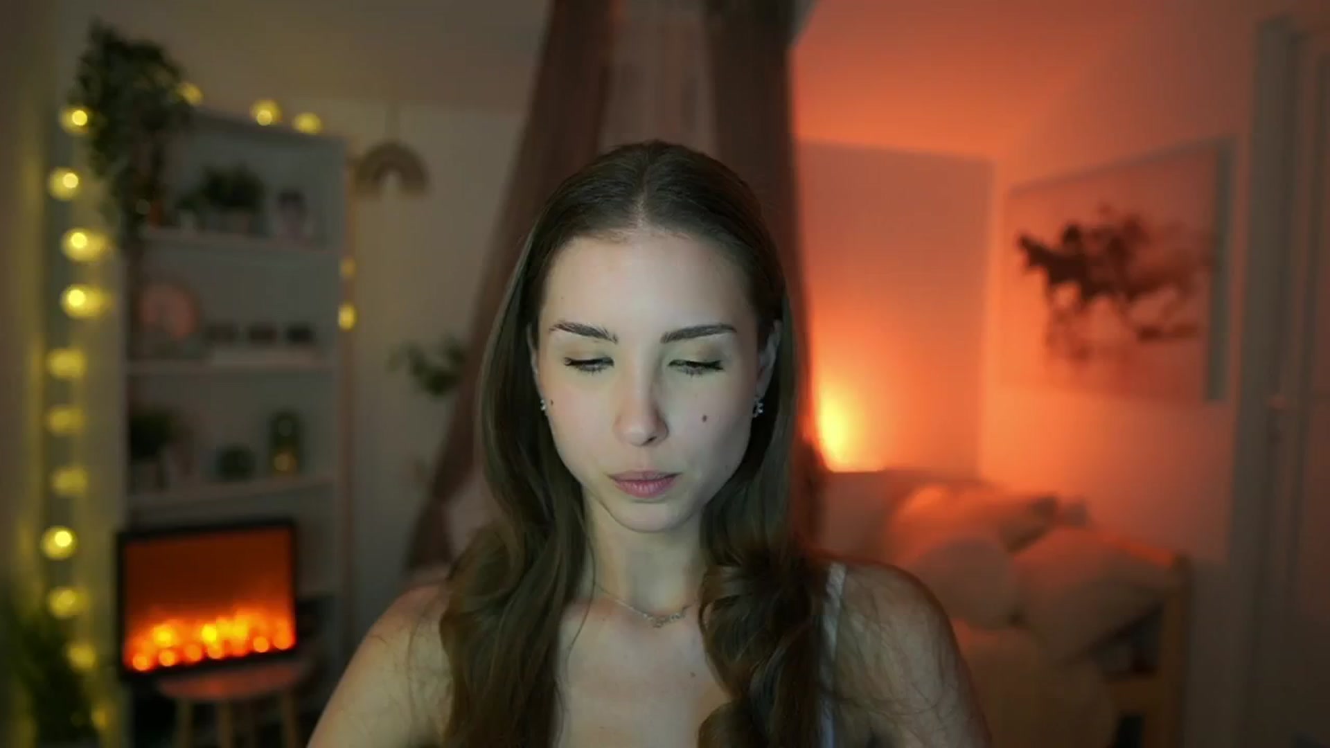 Gallery image thumbnail from Shy_jane's myfreecams stream on, 05/14/2024, 16:05 image 2 of 20