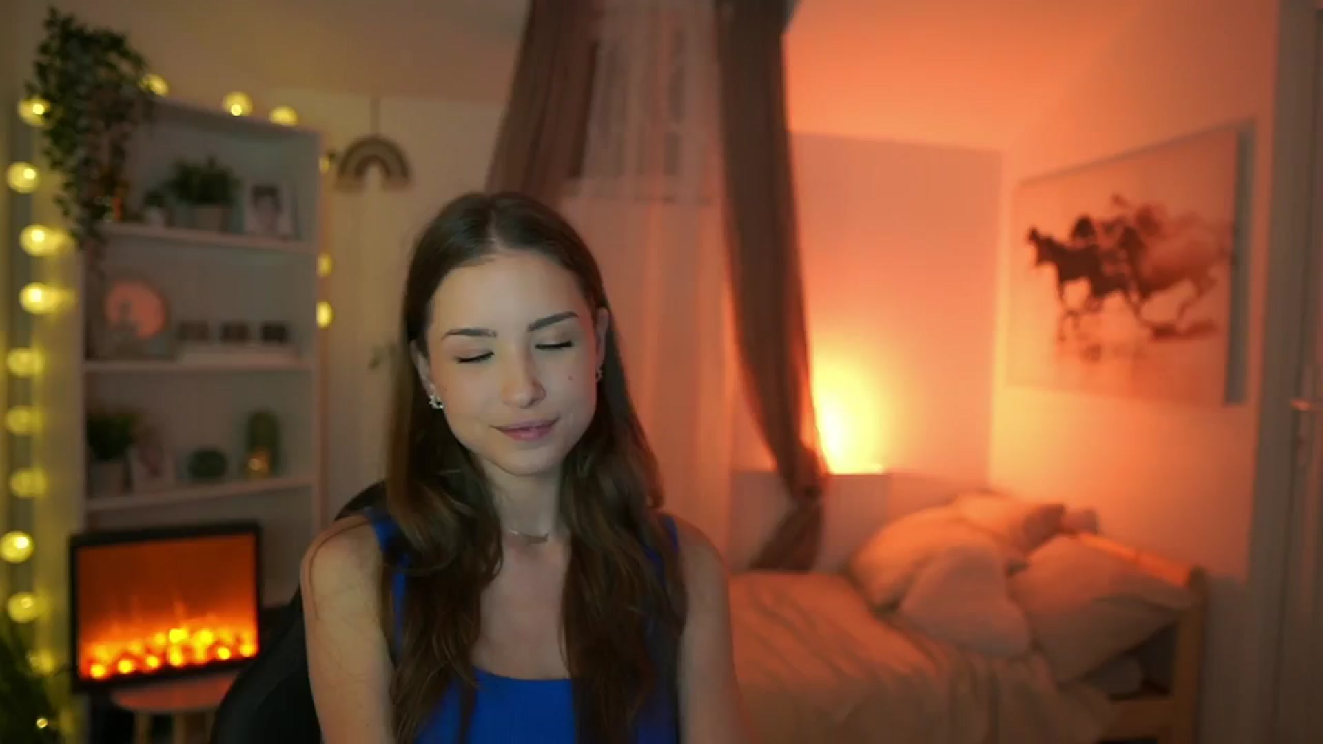 Gallery image thumbnail from Shy_jane's myfreecams stream on, 05/16/2024, 12:26 image 8 of 20