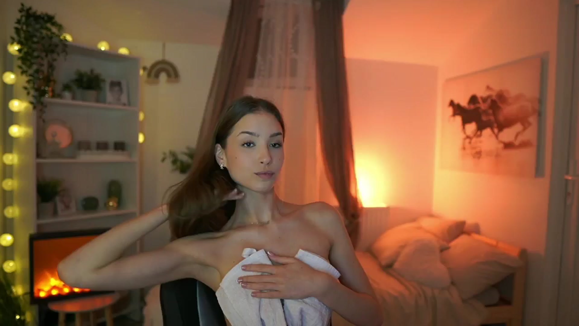 Gallery image thumbnail from Shy_jane's myfreecams stream on, 05/16/2024, 12:26 image 20 of 20