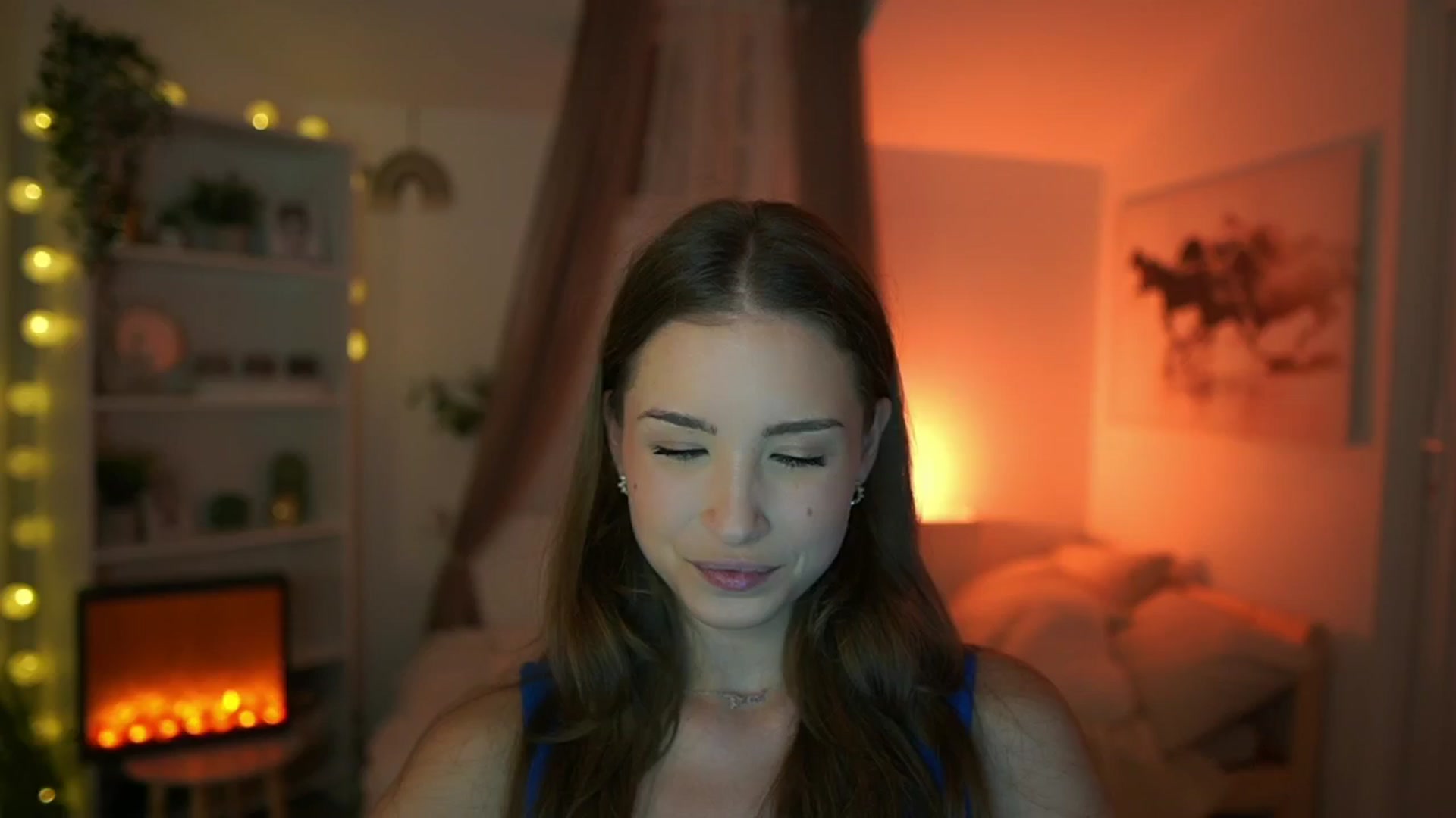 Gallery image thumbnail from Shy_jane's myfreecams stream on, 05/16/2024, 12:26 image 7 of 20