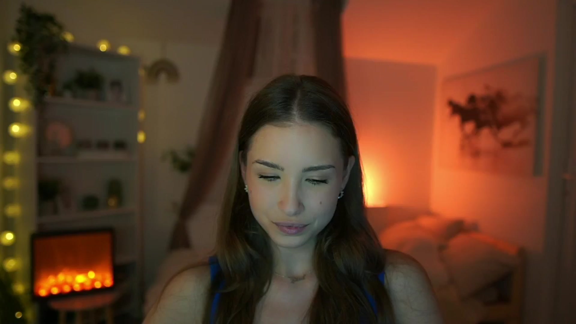 Gallery image thumbnail from Shy_jane's myfreecams stream on, 05/16/2024, 12:26 image 4 of 20
