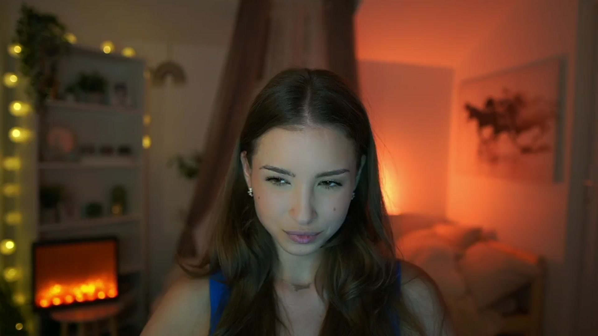 Gallery image thumbnail from Shy_jane's myfreecams stream on, 05/16/2024, 12:26 image 10 of 20