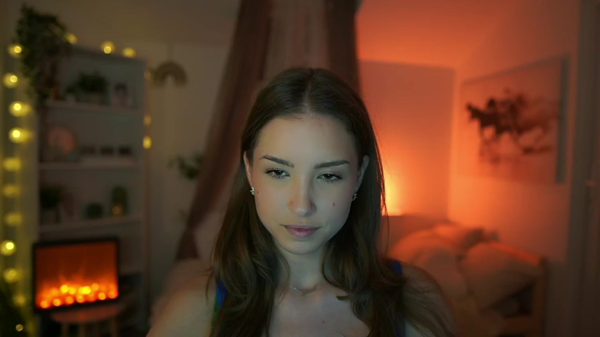 Gallery image thumbnail from Shy_jane's myfreecams stream on, 05/16/2024, 13:27 image 7 of 20
