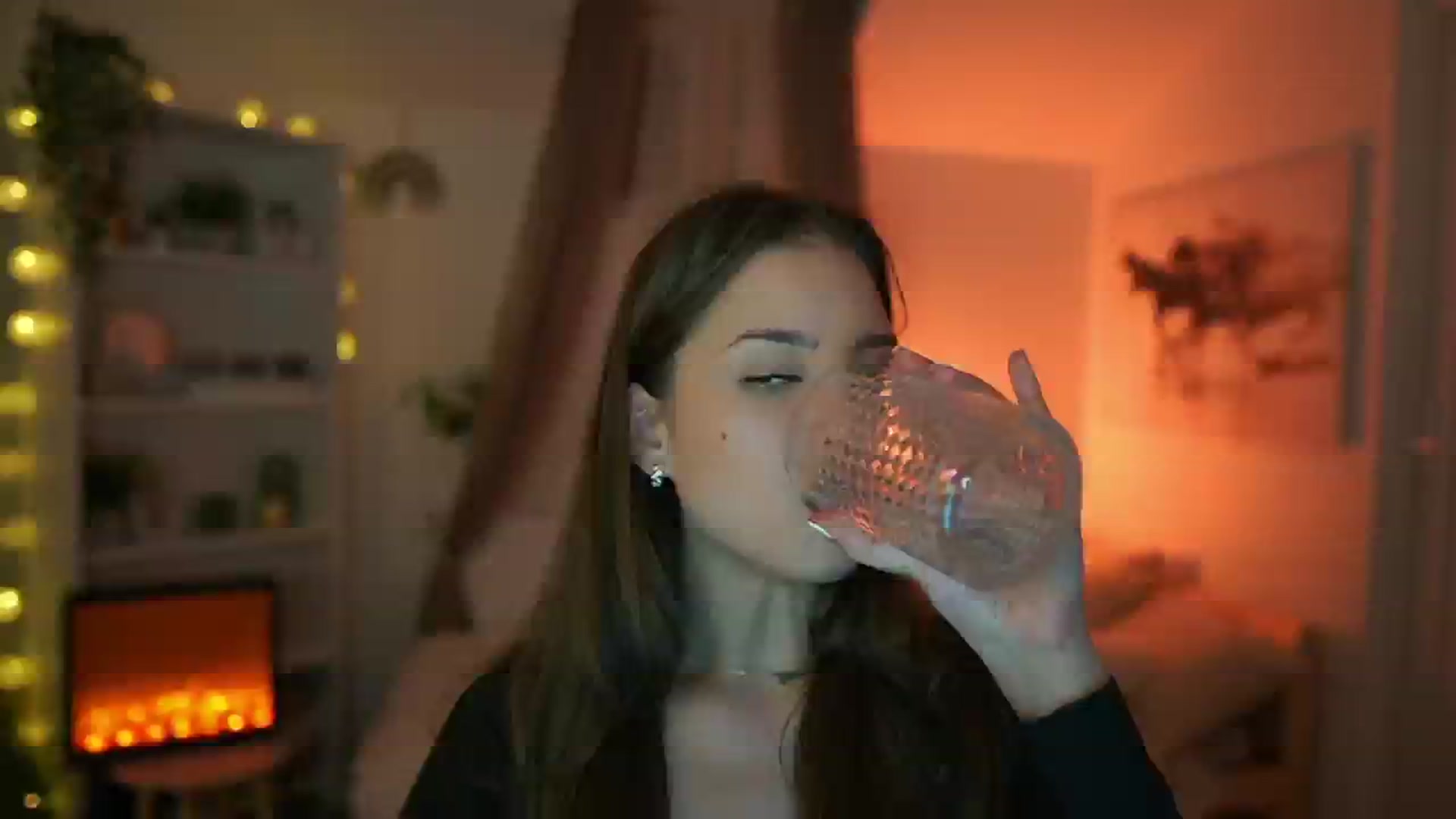 Gallery image thumbnail from Shy_jane's myfreecams stream on, 05/16/2024, 17:05 image 5 of 20