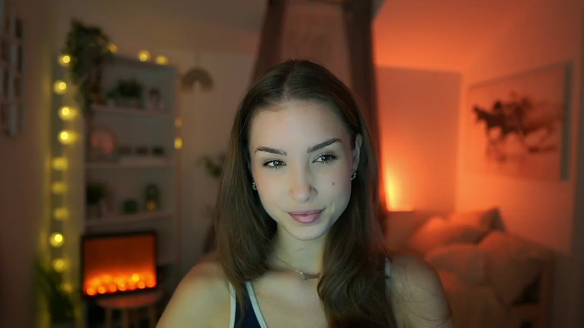 Gallery image thumbnail from Shy_jane's myfreecams stream on, 05/19/2024, 08:51 image 8 of 20