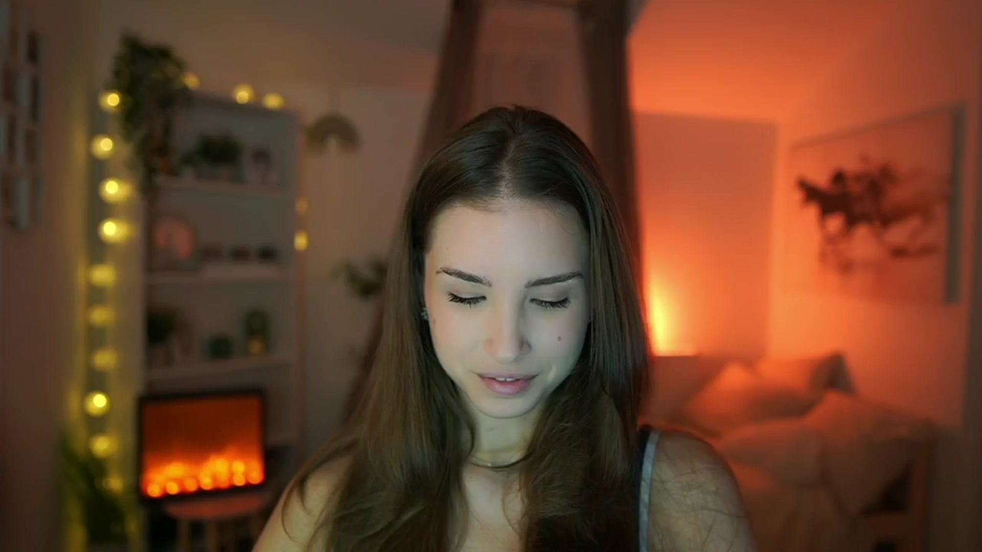 Gallery image thumbnail from Shy_jane's myfreecams stream on, 05/19/2024, 09:47 image 10 of 20