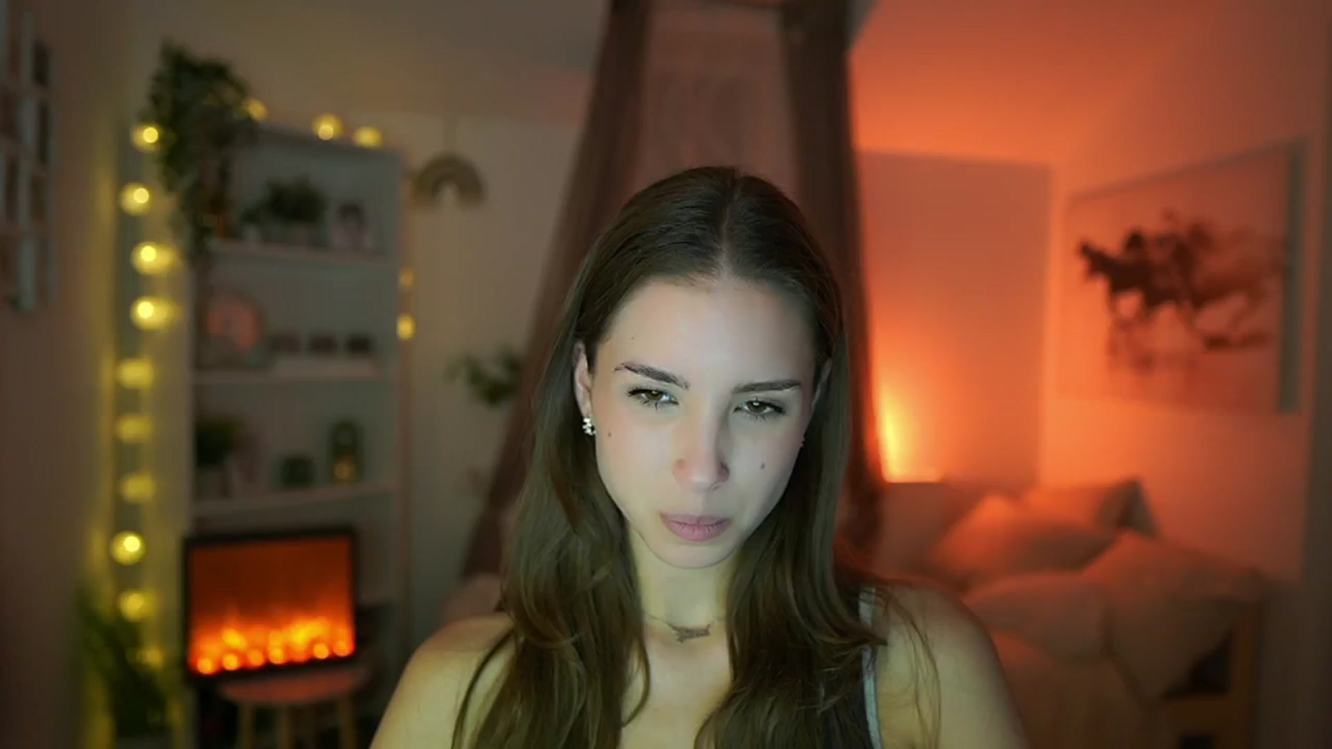 Gallery image thumbnail from Shy_jane's myfreecams stream on, 05/19/2024, 14:35 image 10 of 20