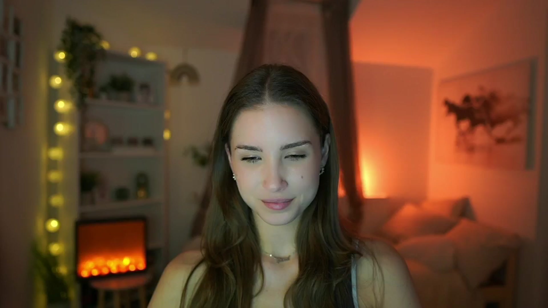 Gallery image thumbnail from Shy_jane's myfreecams stream on, 05/19/2024, 14:35 image 7 of 20