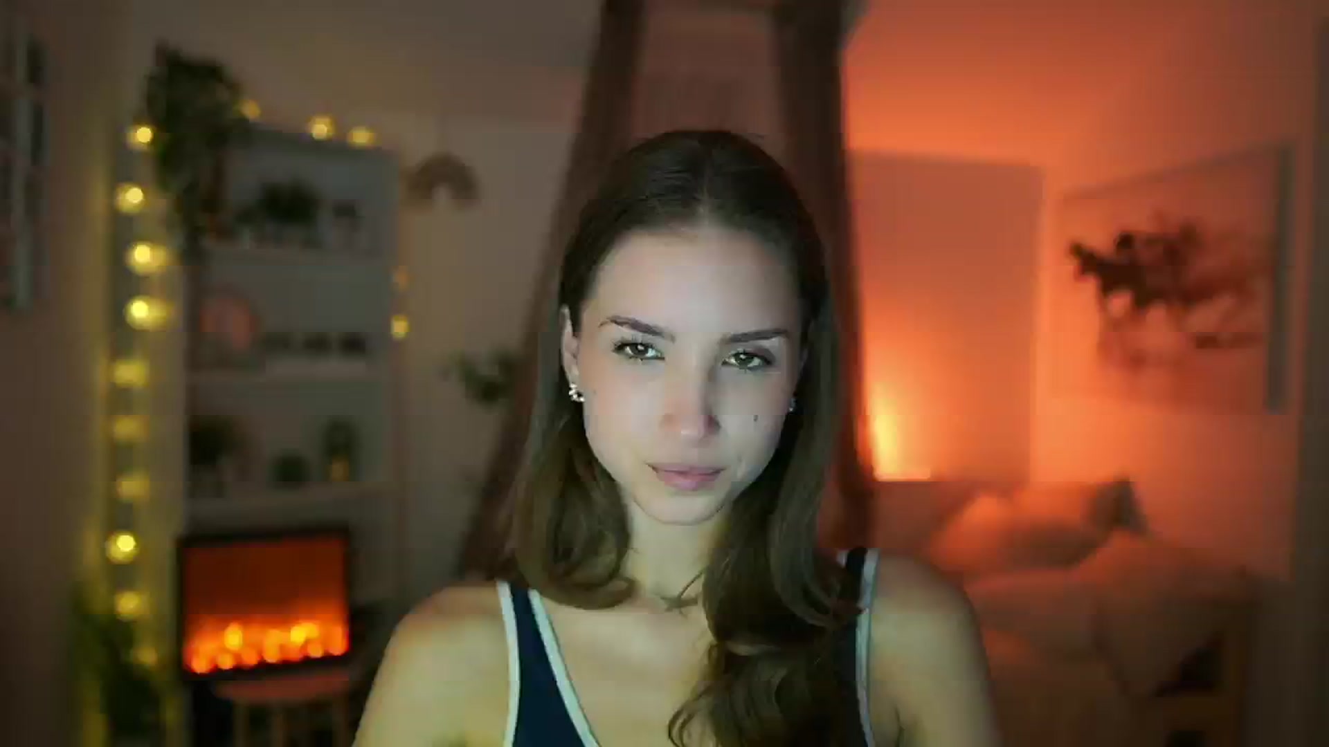 Gallery image thumbnail from Shy_jane's myfreecams stream on, 05/19/2024, 15:34 image 16 of 20